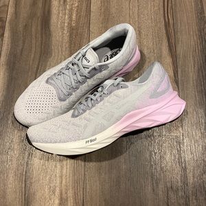 ASICS DynaBlast Gray Sheet Rock Women Running Shoe